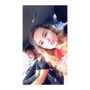 Meet your Posher, Gabrielle